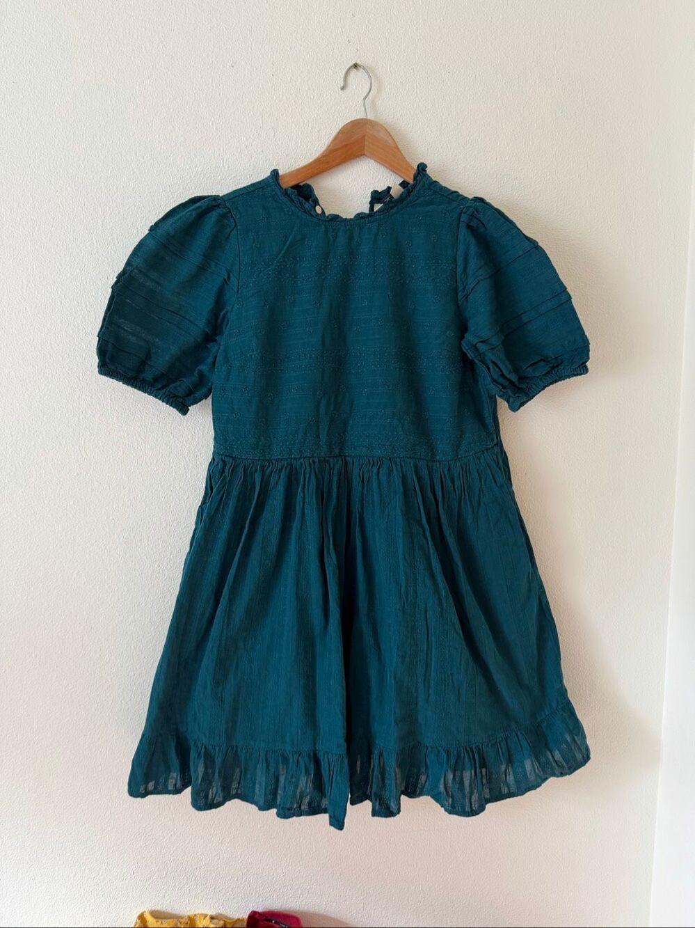 Universal Thread Women' Puff Short Sleeve Eyelet Dress Teal Size XS